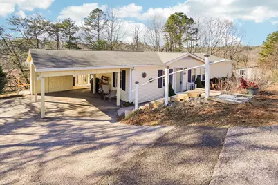 204 Cranbrook Circle, Hendersonville, NC 28792 - Photo 2