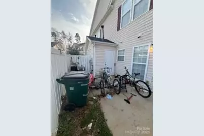 9510 Littleleaf Drive, Charlotte, NC 28215 - Photo 4