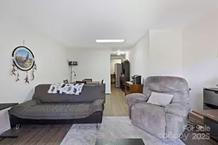 40 Country Bear Ln, Flat Rock, NC 28731 - Photo 30