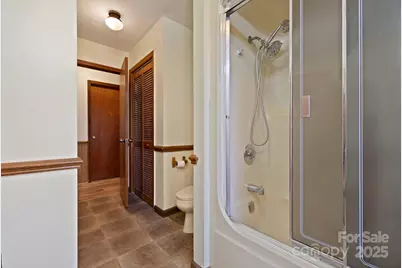 40 Country Bear Lane, Flat Rock, NC 28731 - Photo 16