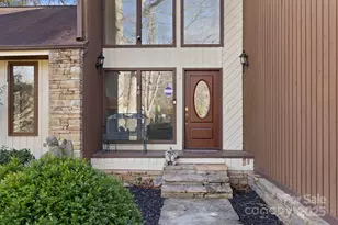 40 Country Bear Ln, Flat Rock, NC 28731 - Photo 4