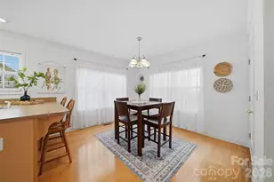 1636 Mayfair Dr, Conover, NC 28613 - Photo 6