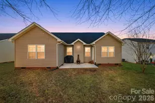 1636 Mayfair Dr, Conover, NC 28613 - Photo 30