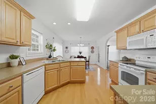 1636 Mayfair Dr, Conover, NC 28613 - Photo 12