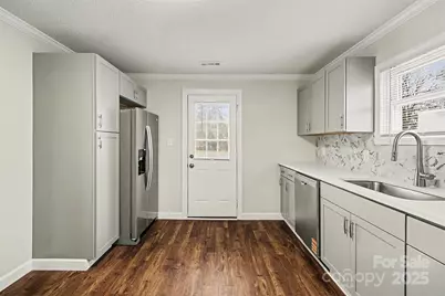 1627 Warren Avenue, Gastonia, NC 28054 - Photo 8