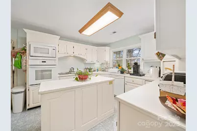 35 Smith Ridge Drive, Asheville, NC 28803 - Photo 8