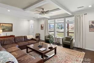 263 Moss Hl Dr, Hendersonville, NC 28792 - Photo 6