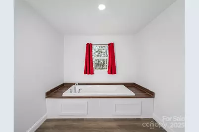 92 Jarrett Drive, Bakersville, NC 28705 - Photo 20