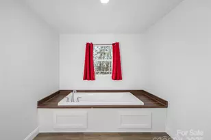 92 Jarrett Dr, Bakersville, NC 28705 - Photo 20