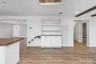 92 Jarrett Dr, Bakersville, NC 28705 - Photo 8