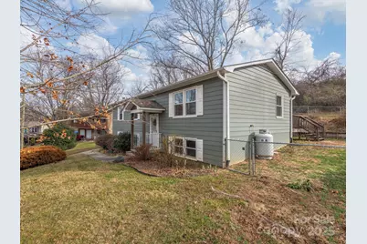 10 Village Park Drive, Weaverville, NC 28787 - Photo 26