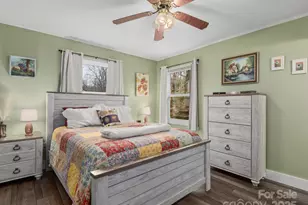 10 Village Park Dr, Weaverville, NC 28787 - Photo 16