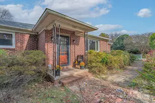 1302 Winthrop Dr, Rock Hill, SC 29732 - Photo 2