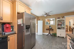 1302 Winthrop Dr, Rock Hill, SC 29732 - Photo 14