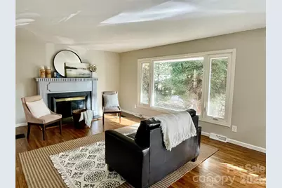 15 Beaverdam Court, Asheville, NC 28804 - Photo 2