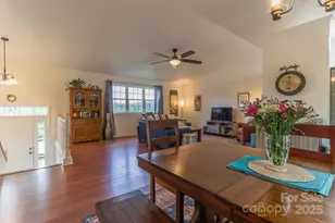 142 Ridge Brook Dr, Weaverville, NC 28787 - Photo 4