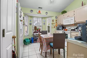 112 Cimarron Dr, Asheville, NC 28803 - Photo 10