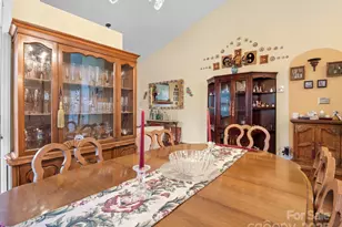 112 Cimarron Dr, Asheville, NC 28803 - Photo 8