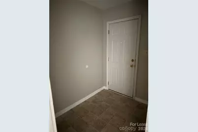 833 4th Avenue SW, Hickory, NC 28602 - Photo 6