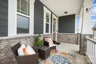 1102 Top Flight Dr, Indian Trail, NC 28079 - Photo 2