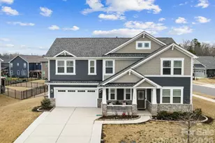 1102 Top Flight Dr, Indian Trail, NC 28079 - Photo 1