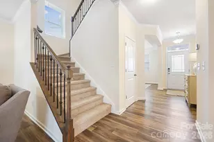 1102 Top Flight Dr, Indian Trail, NC 28079 - Photo 4