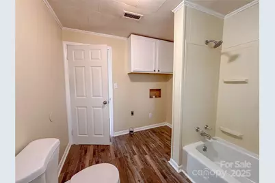 3002 Denwood Drive, Claremont, NC 28610 - Photo 14