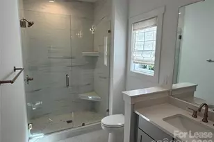 612 Ambassador St, Charlotte, NC 28208 - Photo 18