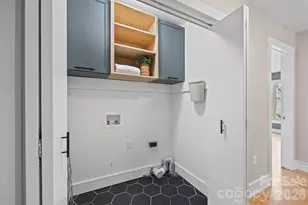 3706 Huckleberry Rd, Charlotte, NC 28210 - Photo 22