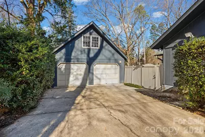 3706 Huckleberry Road, Charlotte, NC 28210 - Photo 38