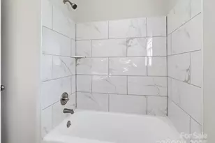 1420 Rollingwood Dr, Charlotte, NC 28217 - Photo 8