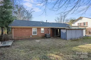 5509 Viewmont Dr, Charlotte, NC 28215 - Photo 20