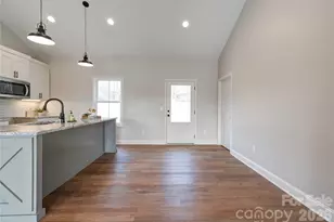 2343 Cherryville Rd, Cherryville, NC 28021 - Photo 8