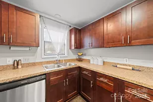 7804 Haverstraw Ct, Charlotte, NC 28212 - Photo 12