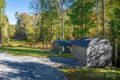 7376 Nc 181 Highway, Morganton, NC 28655 - Photo 26