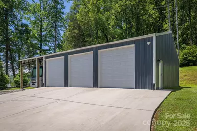 7376 Nc 181 Highway, Morganton, NC 28655 - Photo 20