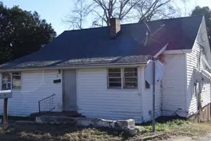 3 Circle St, Great Falls, SC 29055 - Photo 1