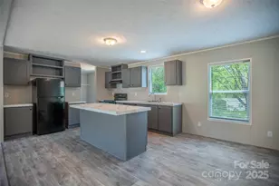 1451 Newfound Rd, Leicester, NC 28748 - Photo 10