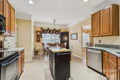 2316 Elendil Lane, Charlotte, NC 28269 - Photo 10