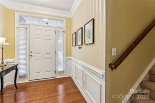 2316 Elendil Ln, Charlotte, NC 28269 - Photo 4