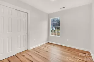 601 Apple St, Gastonia, NC 28054 - Photo 16