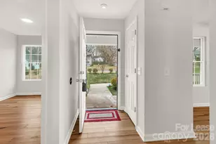 601 Apple St, Gastonia, NC 28054 - Photo 8