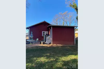 525 Park Drive, Statesville, NC 28677 - Photo 6