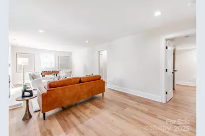 2801 Huntingtowne Farms Lane, Charlotte, NC 28210 - Photo 34