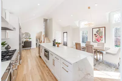 2801 Huntingtowne Farms Lane, Charlotte, NC 28210 - Photo 8