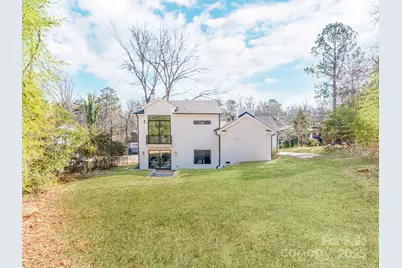 2801 Huntingtowne Farms Lane, Charlotte, NC 28210 - Photo 38