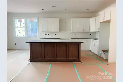 2416 Crestview Drive, Charlotte, NC 28216 - Photo 2