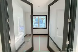 2416 Crestview Dr, Charlotte, NC 28216 - Photo 8