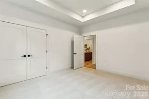 2416 Crestview Dr, Charlotte, NC 28216 - Photo 36