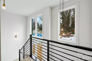 2416 Crestview Dr, Charlotte, NC 28216 - Photo 26